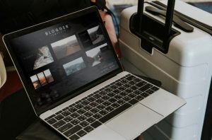Как сайт помогает удерживать клиентов и привлекать новых
